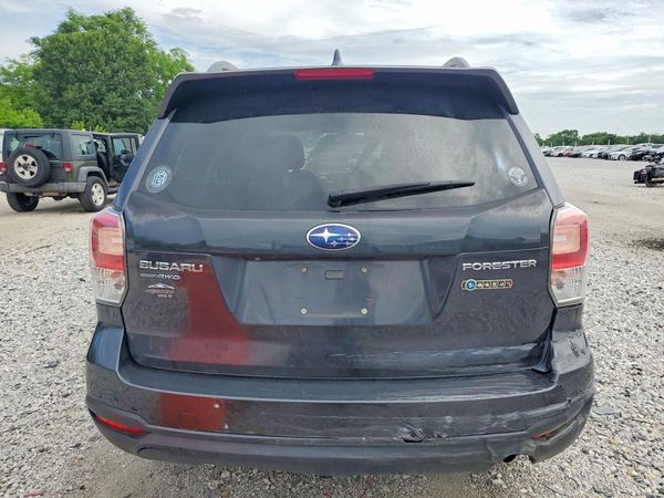 2018 SUBARU FORESTER