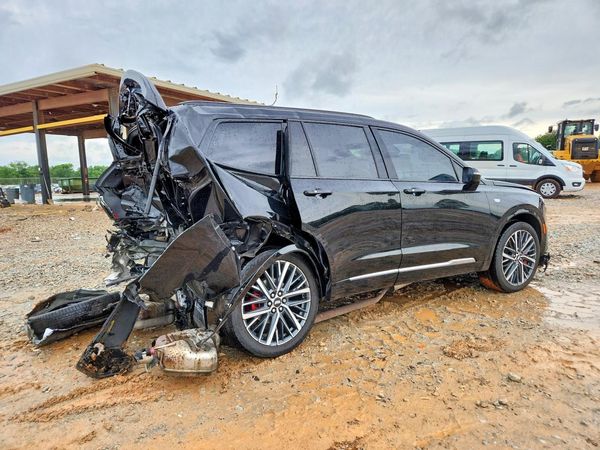 2022 CADILLAC XT6 Sport Platinum