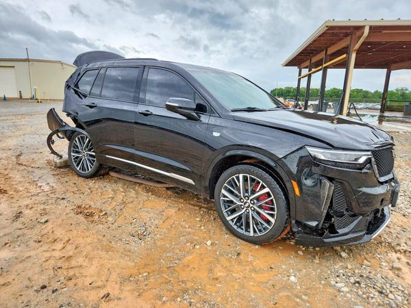 2022 CADILLAC XT6 Sport Platinum
