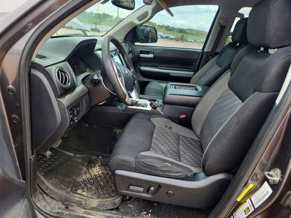 2018 TOYOTA TUNDRA