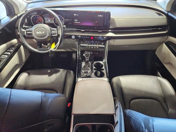 2022 KIA CARNIVAL EX