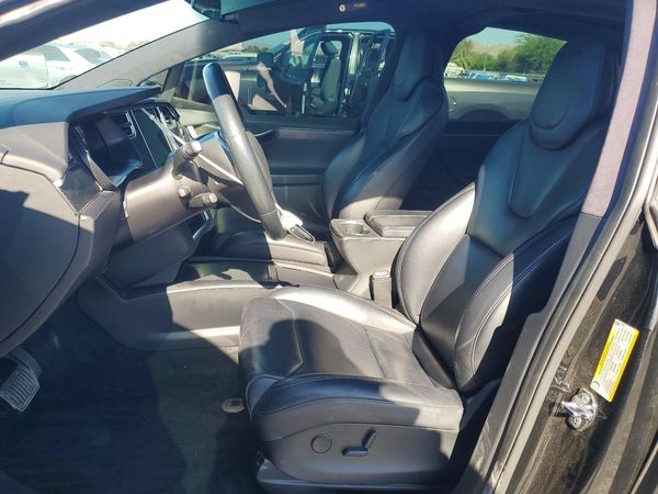 2017 TESLA MODEL X