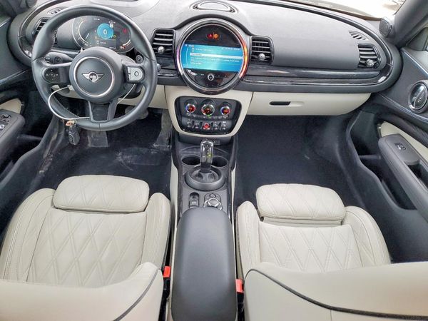 2022 MINI COOPER