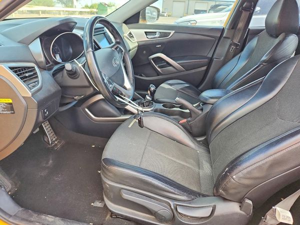 2013 HYUNDAI VELOSTER