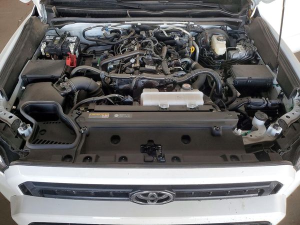 2025 TOYOTA 4RUNNER