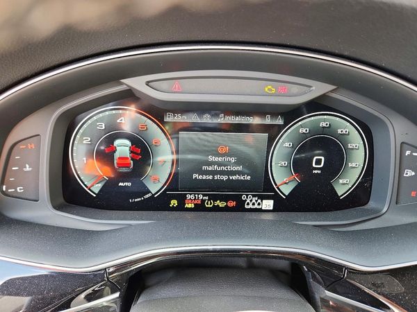 2025 AUDI Q8