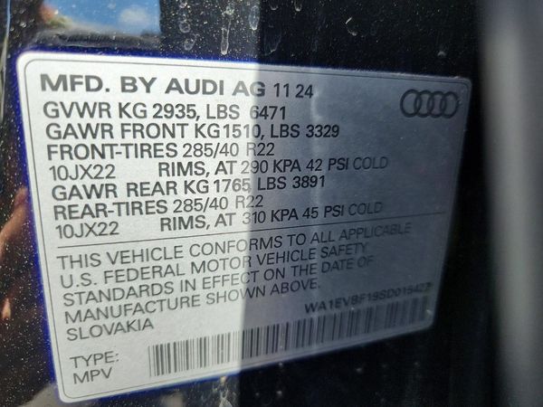 2025 AUDI Q8