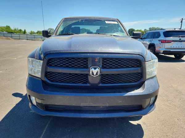 2019 RAM 1500 Tradesman, ST