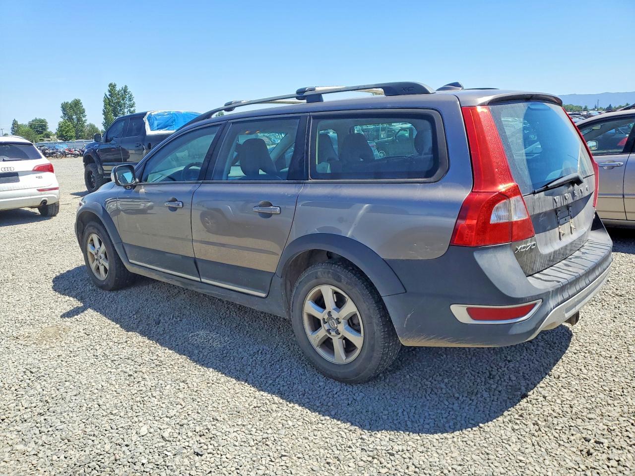 2008 VOLVO XC70