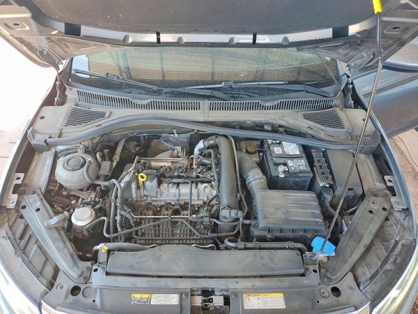 2021 VOLKSWAGEN JETTA S / SE / R-Line