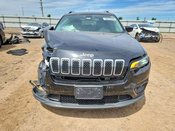 2019 JEEP CHEROKEE LATITUDE PLUS 4X4