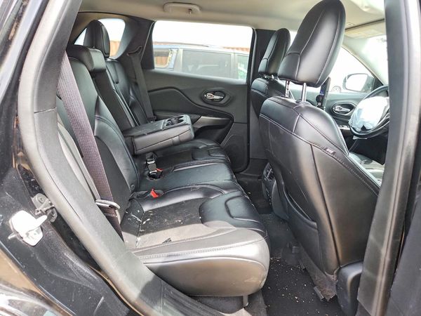 2019 JEEP CHEROKEE LATITUDE PLUS 4X4