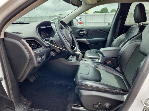 2021 JEEP CHEROKEE LATITUDE PLUS 4X4