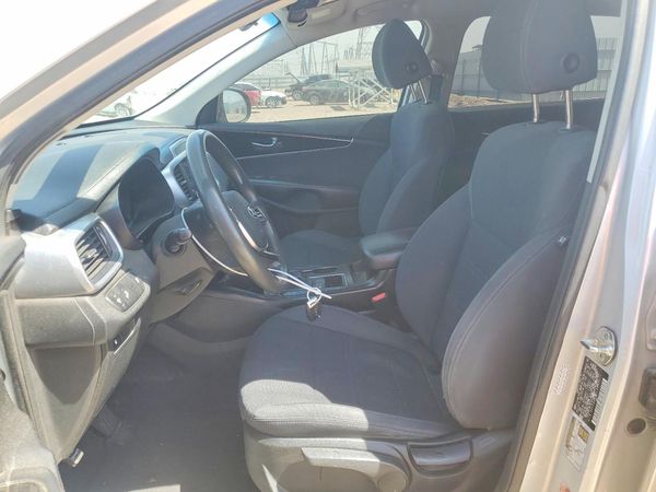2020 KIA SORENTO L, LX, S