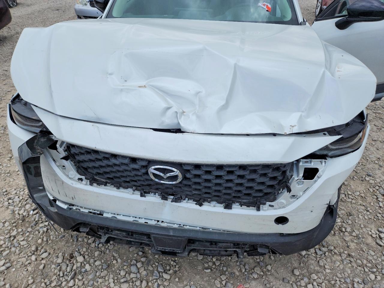 2025 MAZDA CX-50 Premium