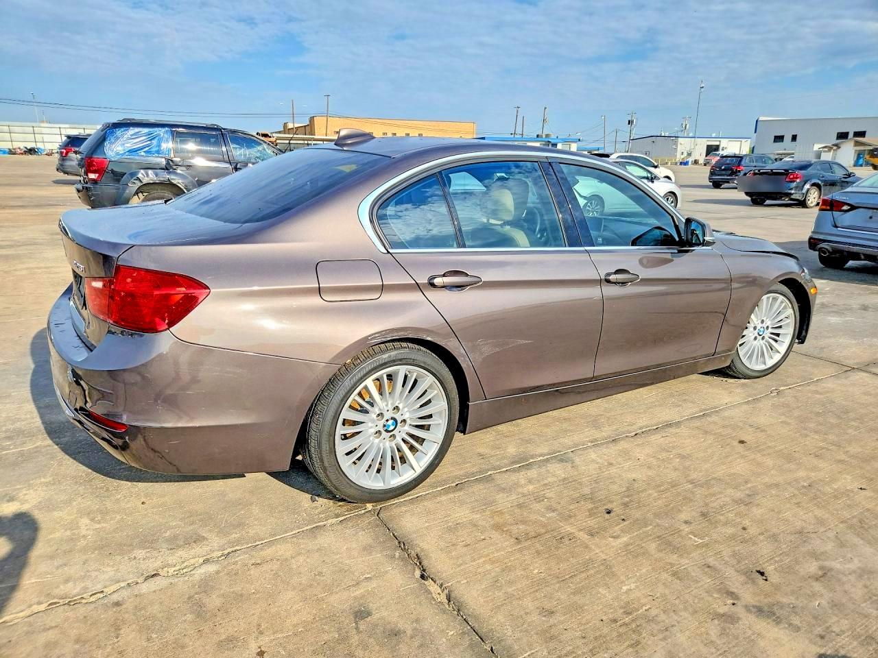 2014 BMW 328 SA