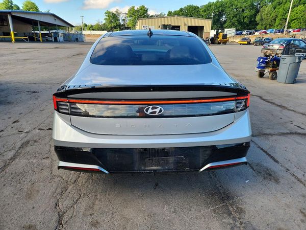 2024 HYUNDAI SONATA SEL w/ Convenience Pkg