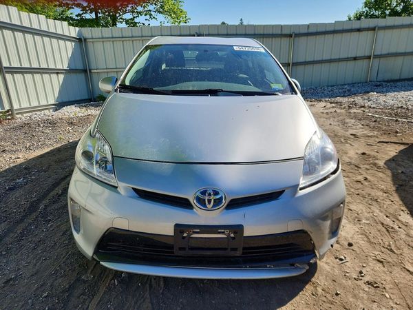 2015 TOYOTA PRIUS — DIRF
