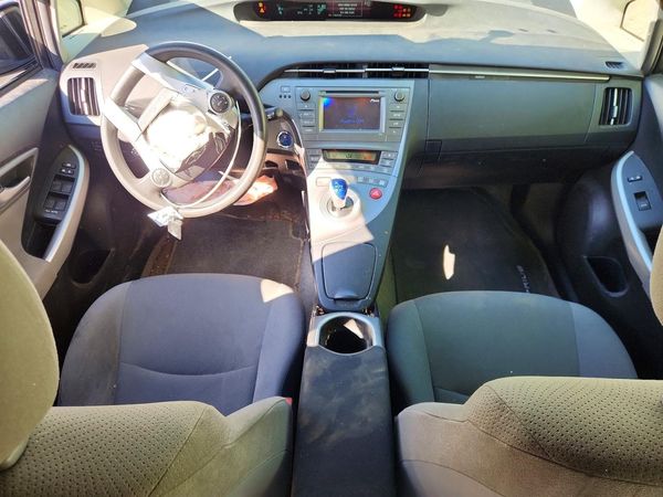 2015 TOYOTA PRIUS — CKPT