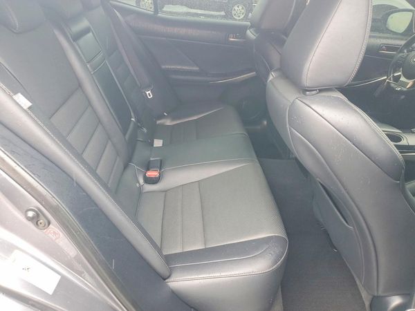 2018 LEXUS IS