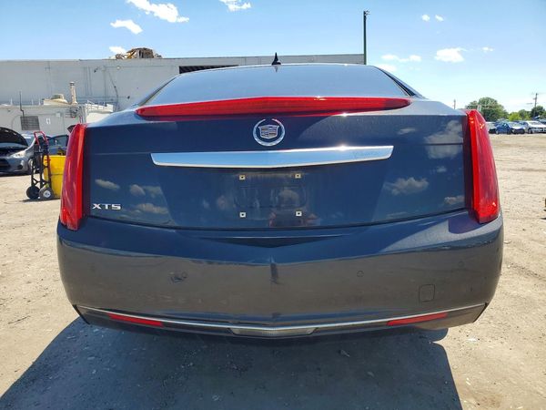 2013 CADILLAC XTS Base
