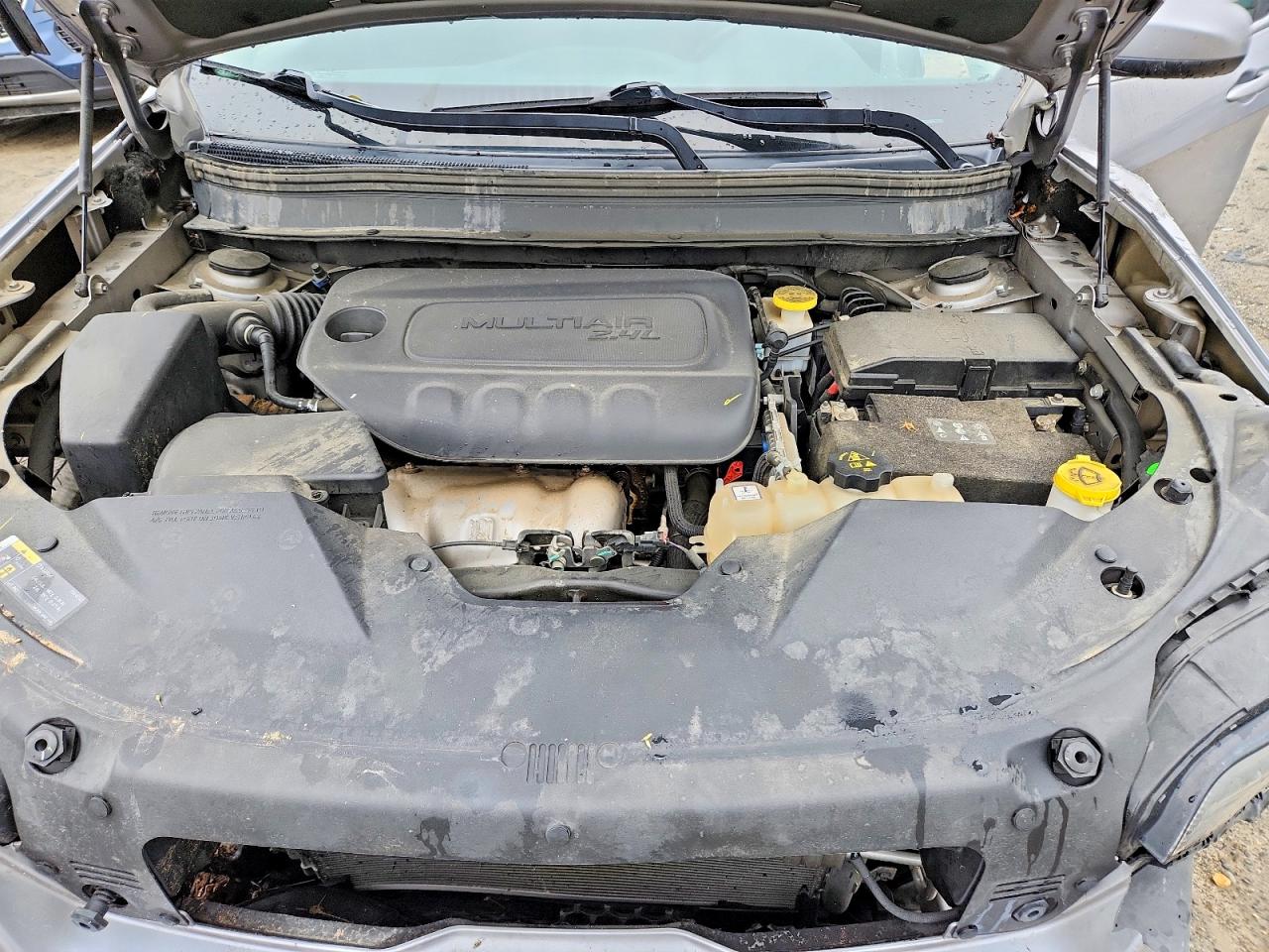 2019 JEEP CHEROKEE LATITUDE 4X4