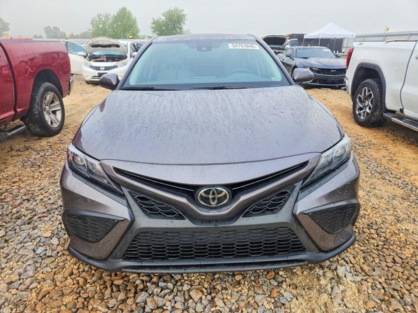 2022 TOYOTA CAMRY