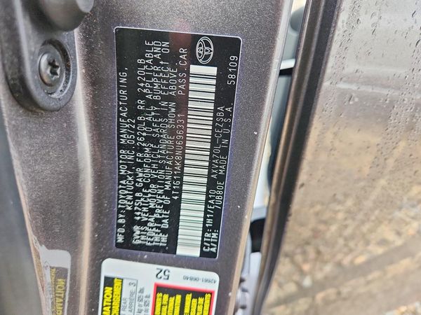 2022 TOYOTA CAMRY