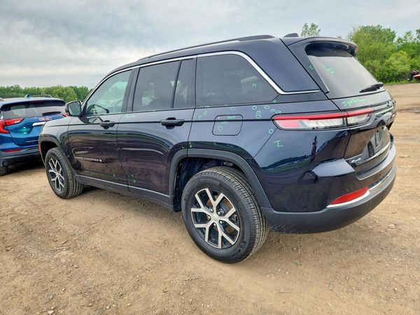2024 JEEP GRAND CHEROKEE