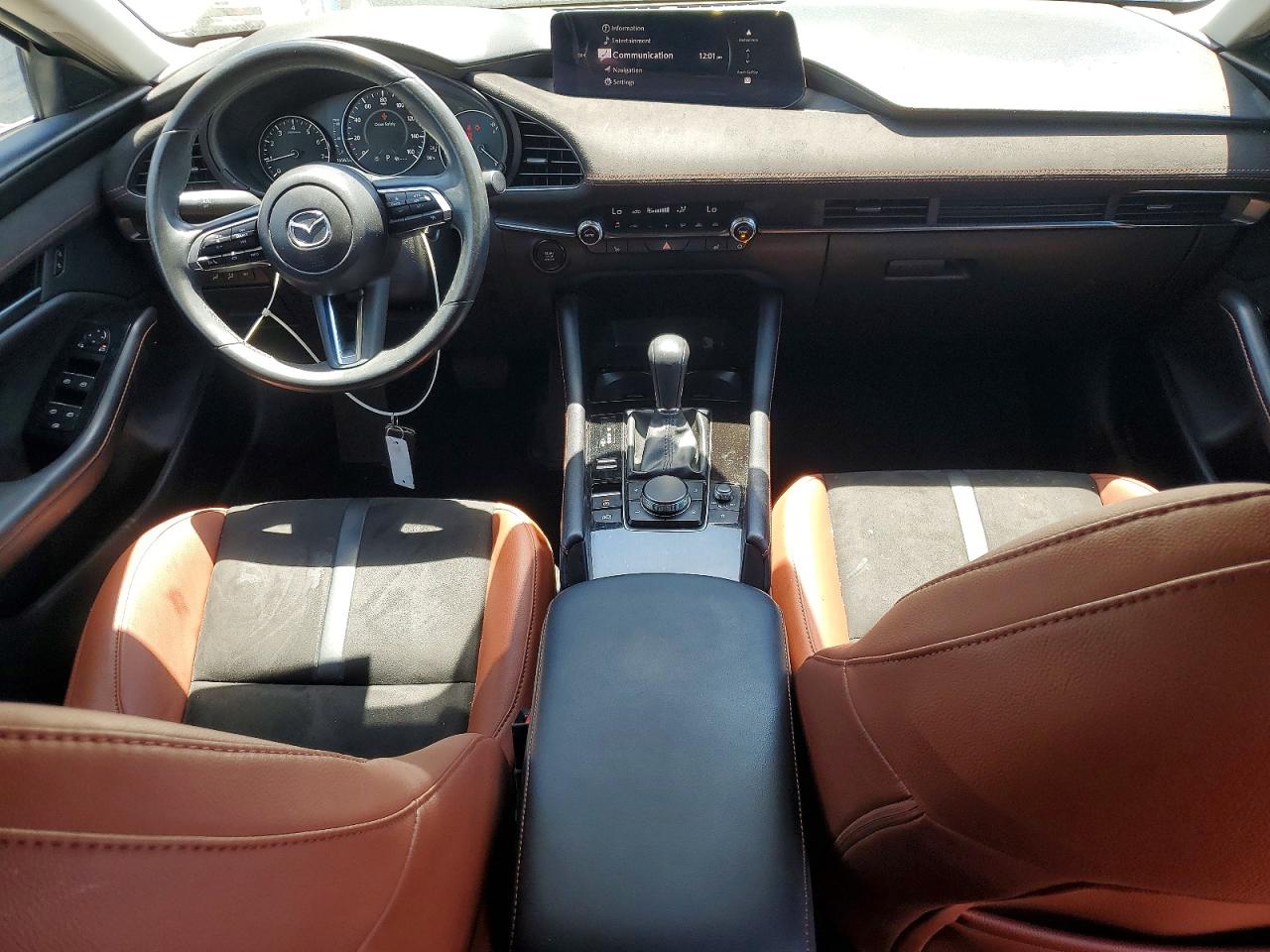 2024 MAZDA 3 Carbon Turbo