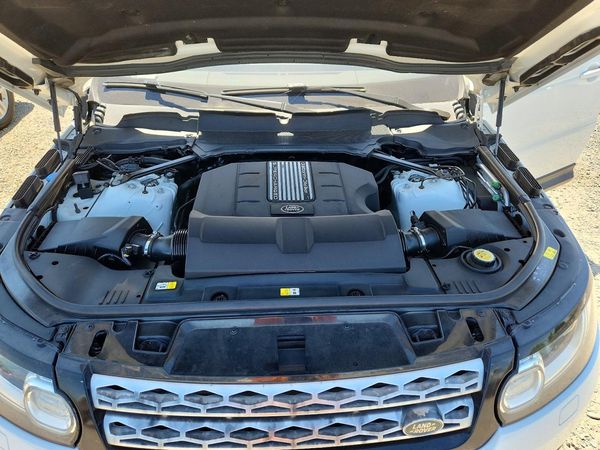 2017 LAND ROVER RANGE ROVER SPORT HSE