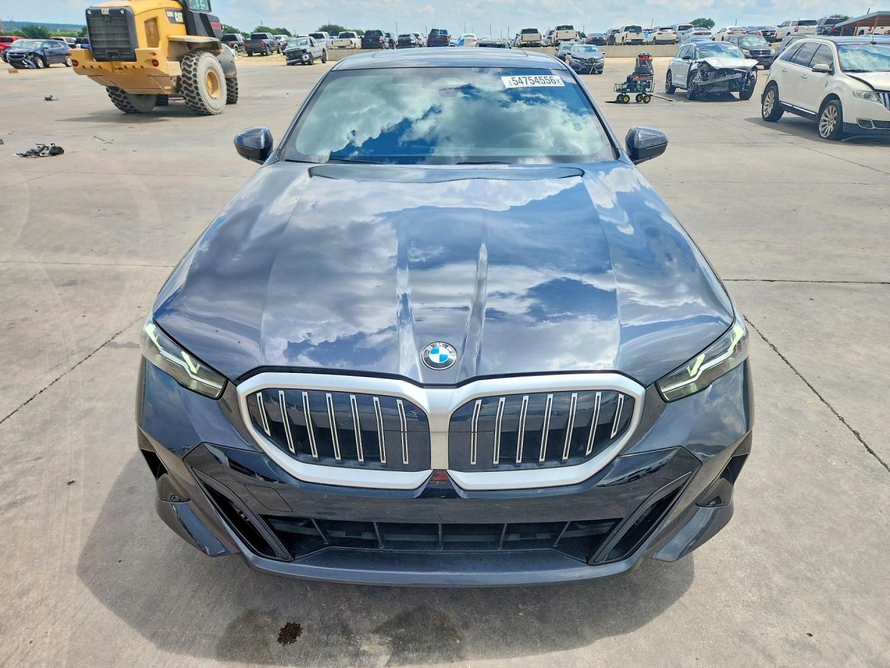 2025 BMW 530