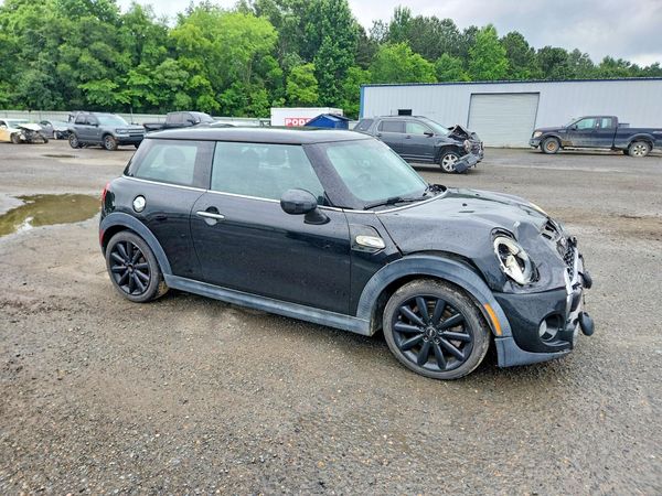 2014 MINI COOPER