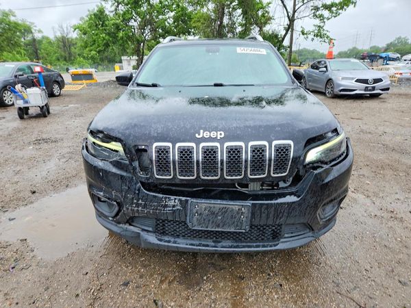 2019 JEEP CHEROKEE LATITUDE PLUS 4X4