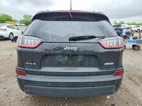 2019 JEEP CHEROKEE LATITUDE PLUS 4X4