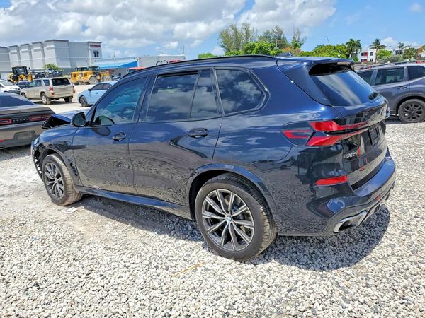 2025 BMW X5 xDrive40i