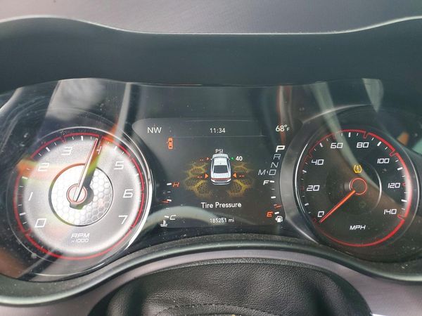 2019 DODGE CHARGER SXT