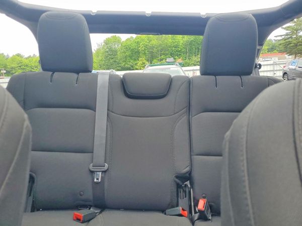 2018 JEEP WRANGLER UNLIMITED Unlimited Sport