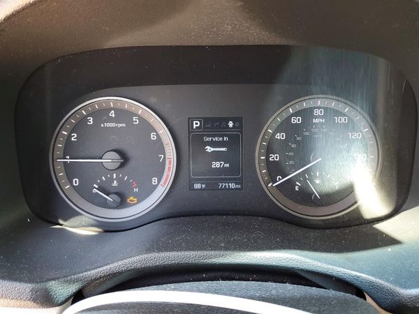 2017 HYUNDAI TUCSON