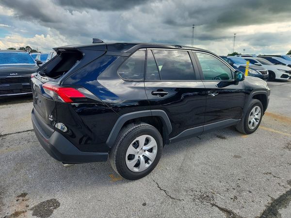 2023 TOYOTA RAV4 LE