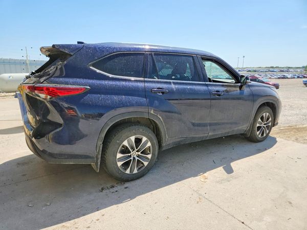 2021 TOYOTA HIGHLANDER