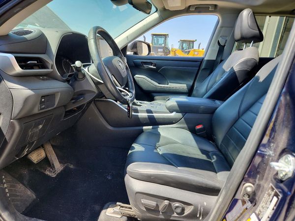 2021 TOYOTA HIGHLANDER