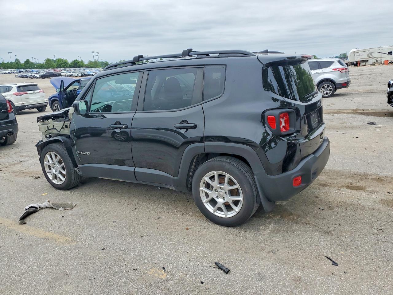 2021 JEEP RENEGADE LATITUDE 4X2