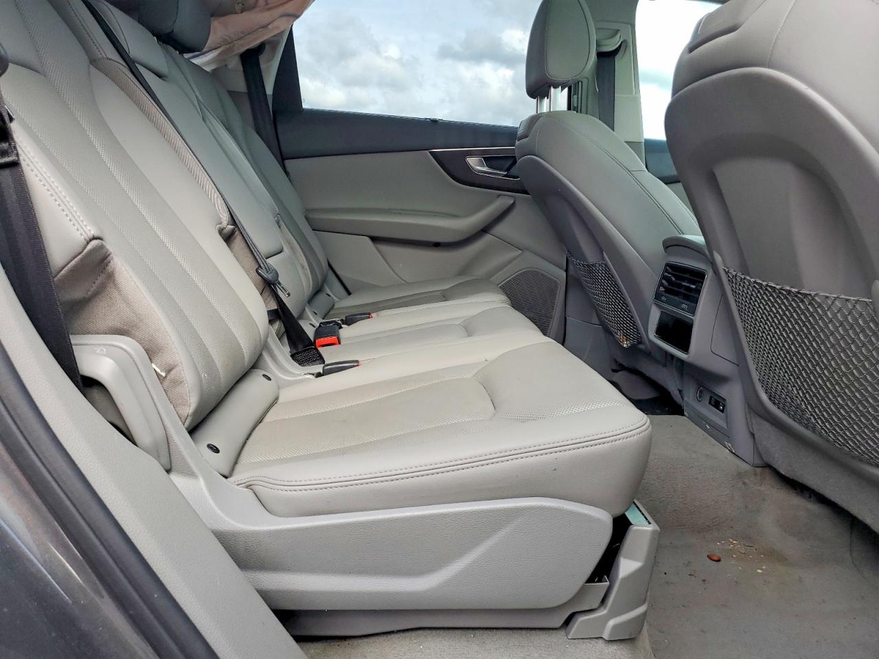 2021 AUDI Q7