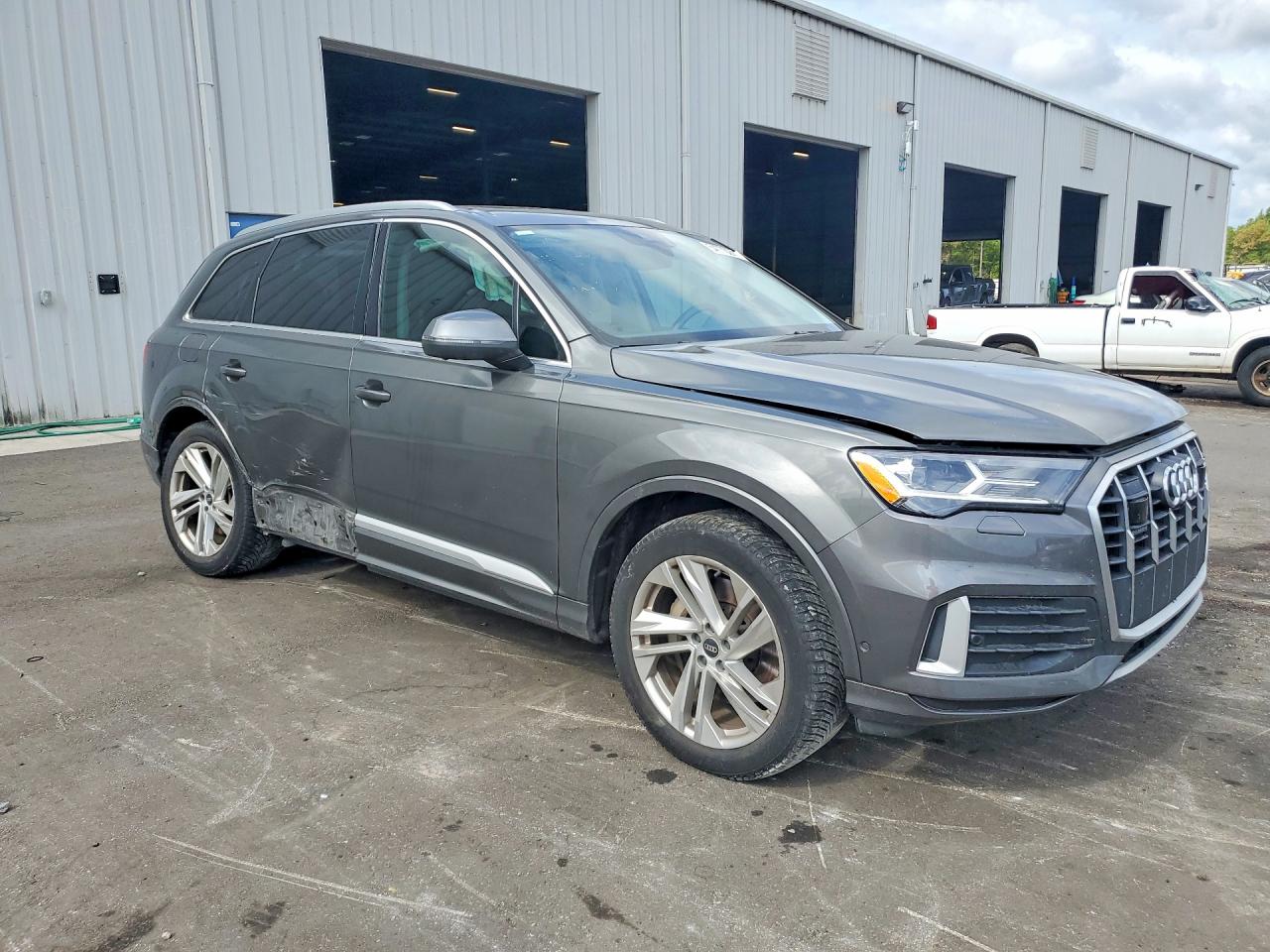 2021 AUDI Q7