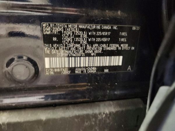 2022 TOYOTA RAV4 XLE