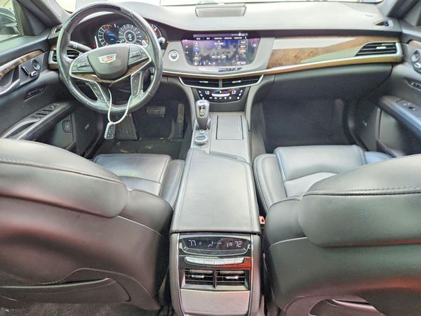 2020 CADILLAC CT6 Luxury (CSAV)