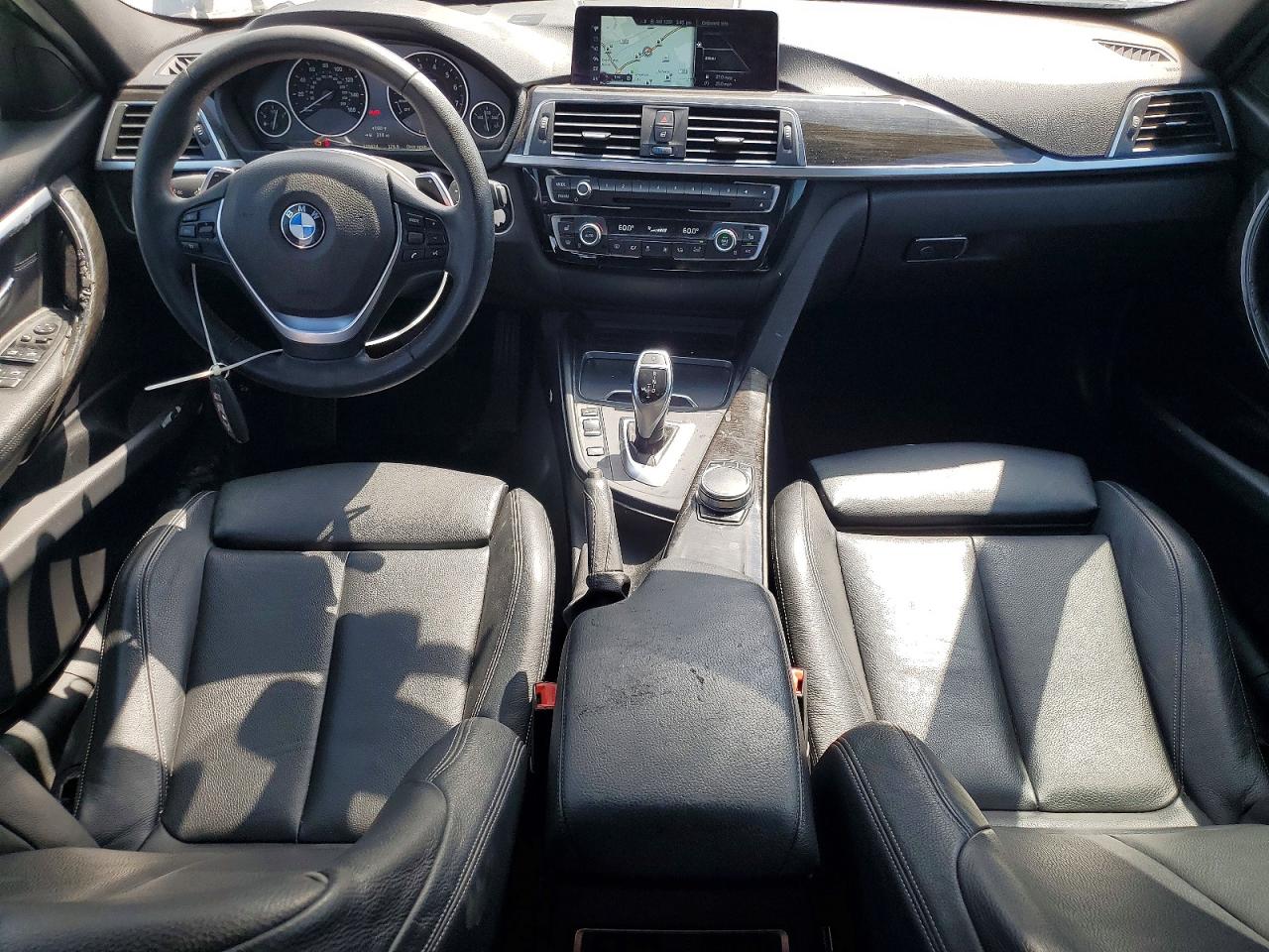 2017 BMW 330 SA