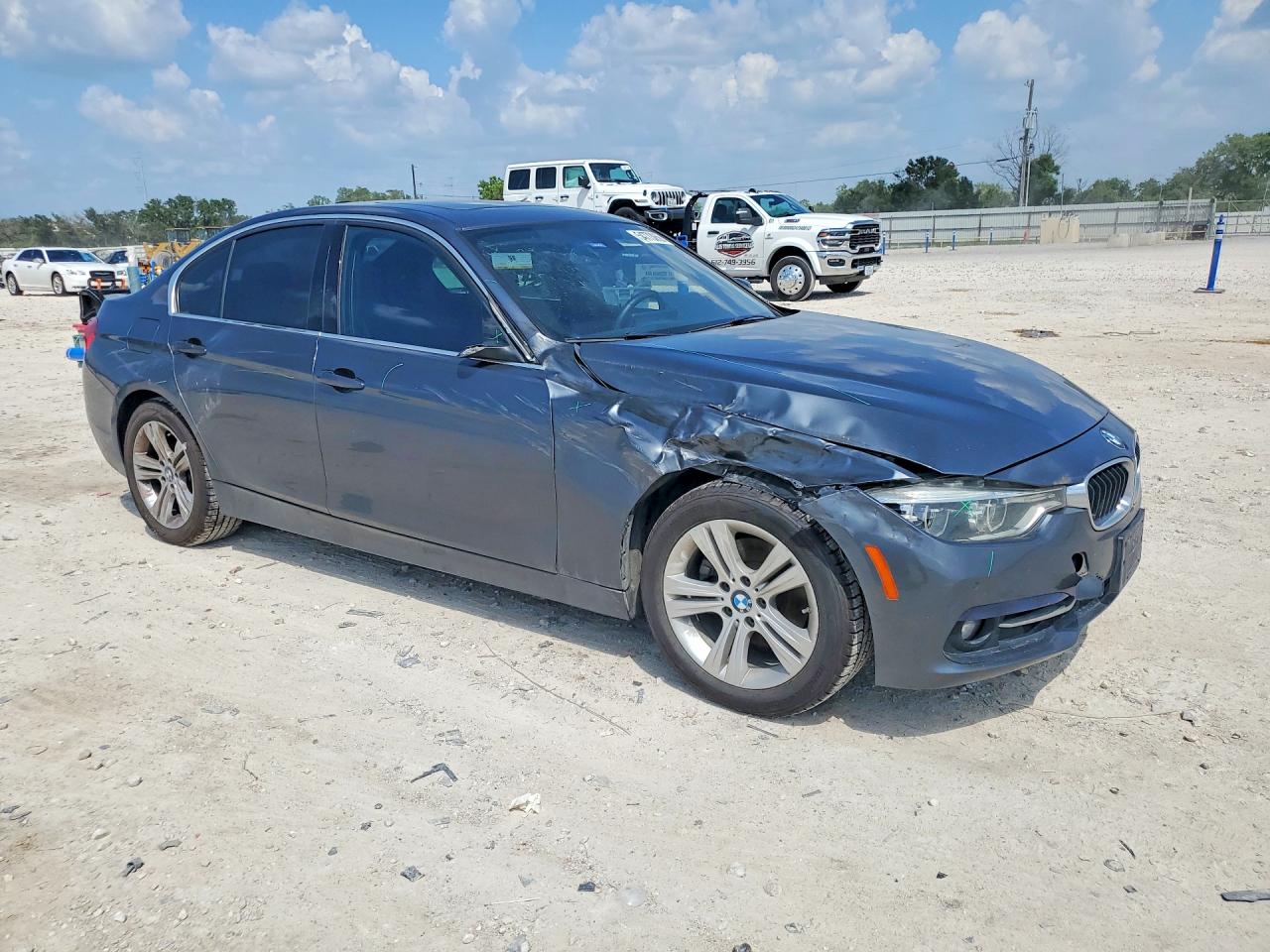 2017 BMW 330 SA