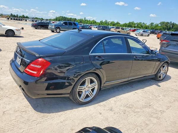 2012 MERCEDES-BENZ S S550